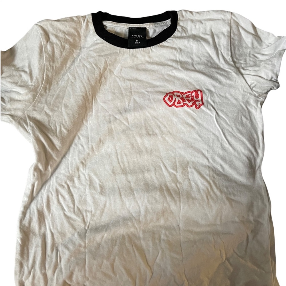 Women’s Obey T-Shirt Sz Medium